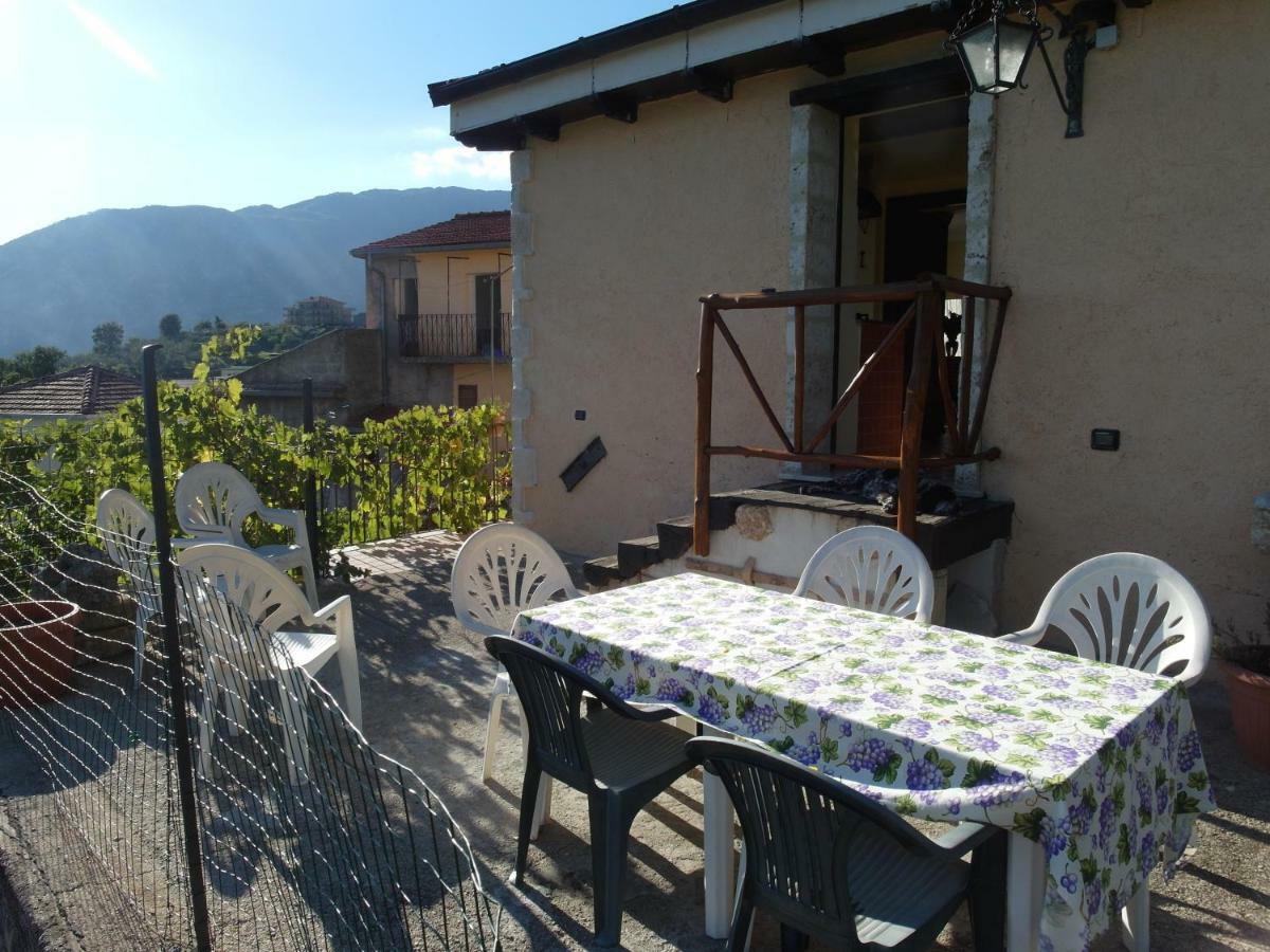 Italyfarmstay Pescosolido Exteriör bild